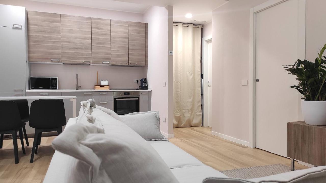 Casa Vacanze โกโม ภายนอก รูปภาพ
