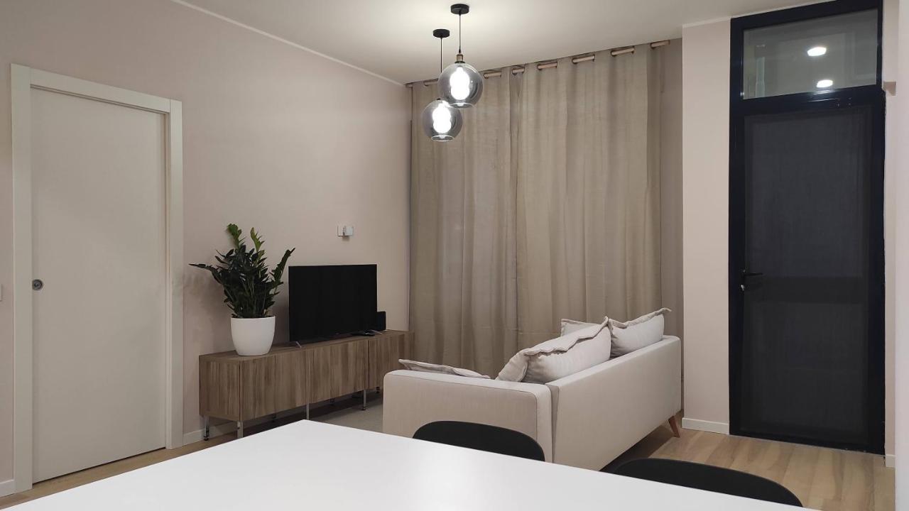 Casa Vacanze โกโม ภายนอก รูปภาพ